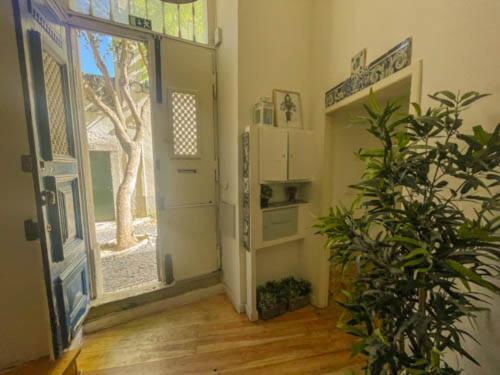 Historical Bica - 3 Bedroom Apartment Lisbon Exterior photo